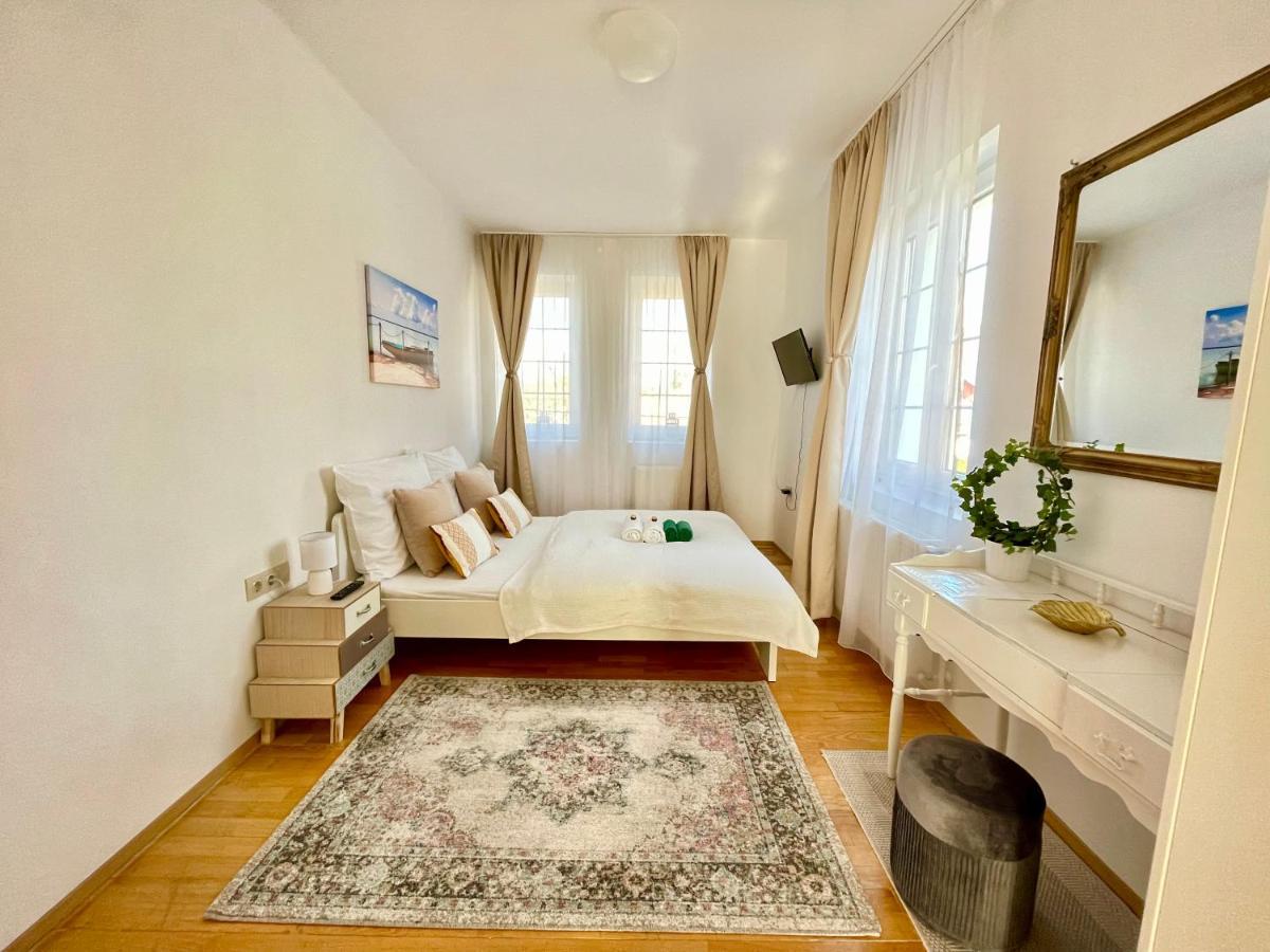 Libas Apartman Keszthely Exteriér fotografie